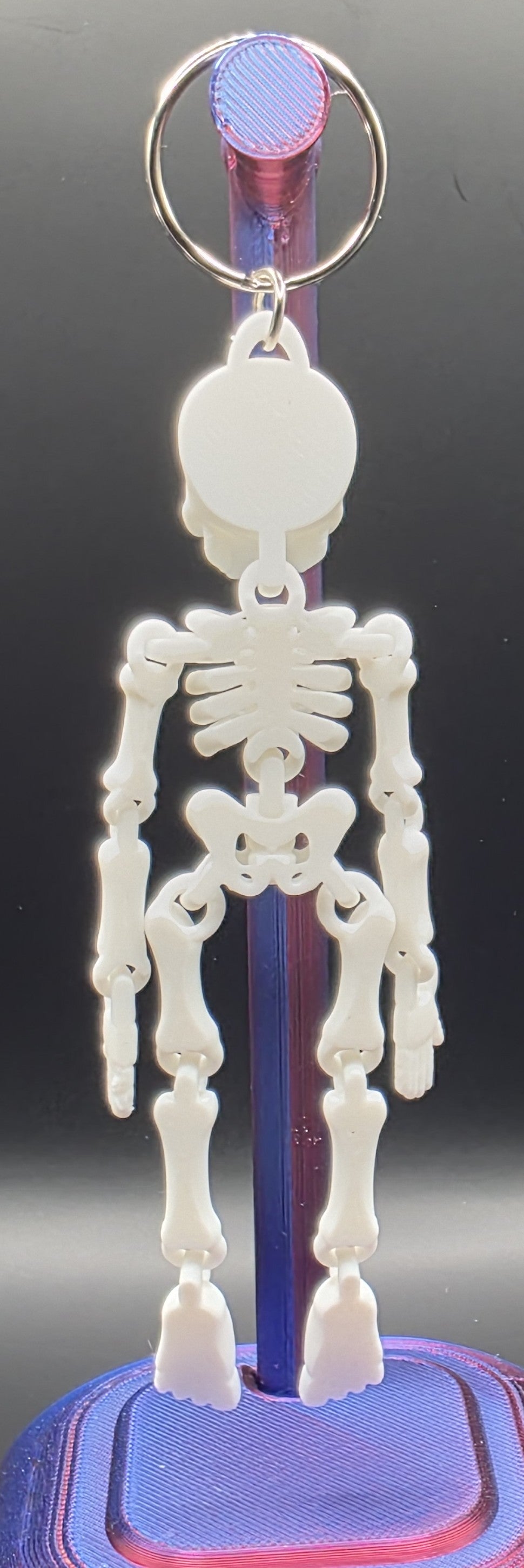 Shakey Skeleton Keychain, Articulated Skeleton Charm, Spooky Halloween Keyring, 3D Printed Bone Charm, Gothic Gift, Creepy Cute Accessory