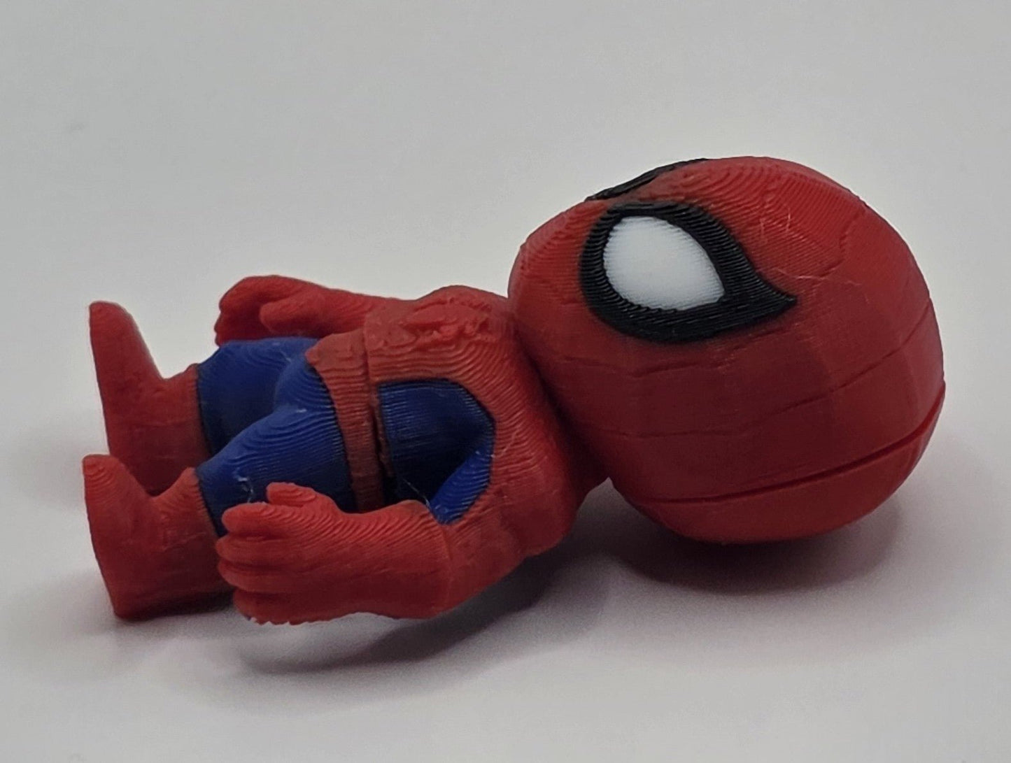 Articulated Spiderman Figure | 3D Printed Poseable Superhero Toy | Comic Fan Gift | Desk Decor | Collectible Spider-Inspired Display Figure - SkeletonEarth Designs