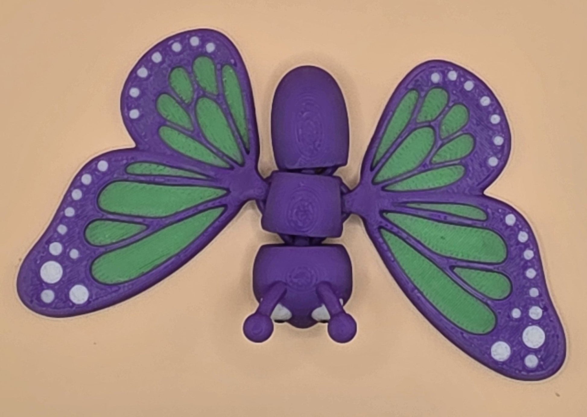 Cute Articulated Butterfly | 3D Printed Fidget Butterfly | Poseable Butterfly Toy | Butterfly Desk Decor | Articulated Creature - SkeletonEarth Designs