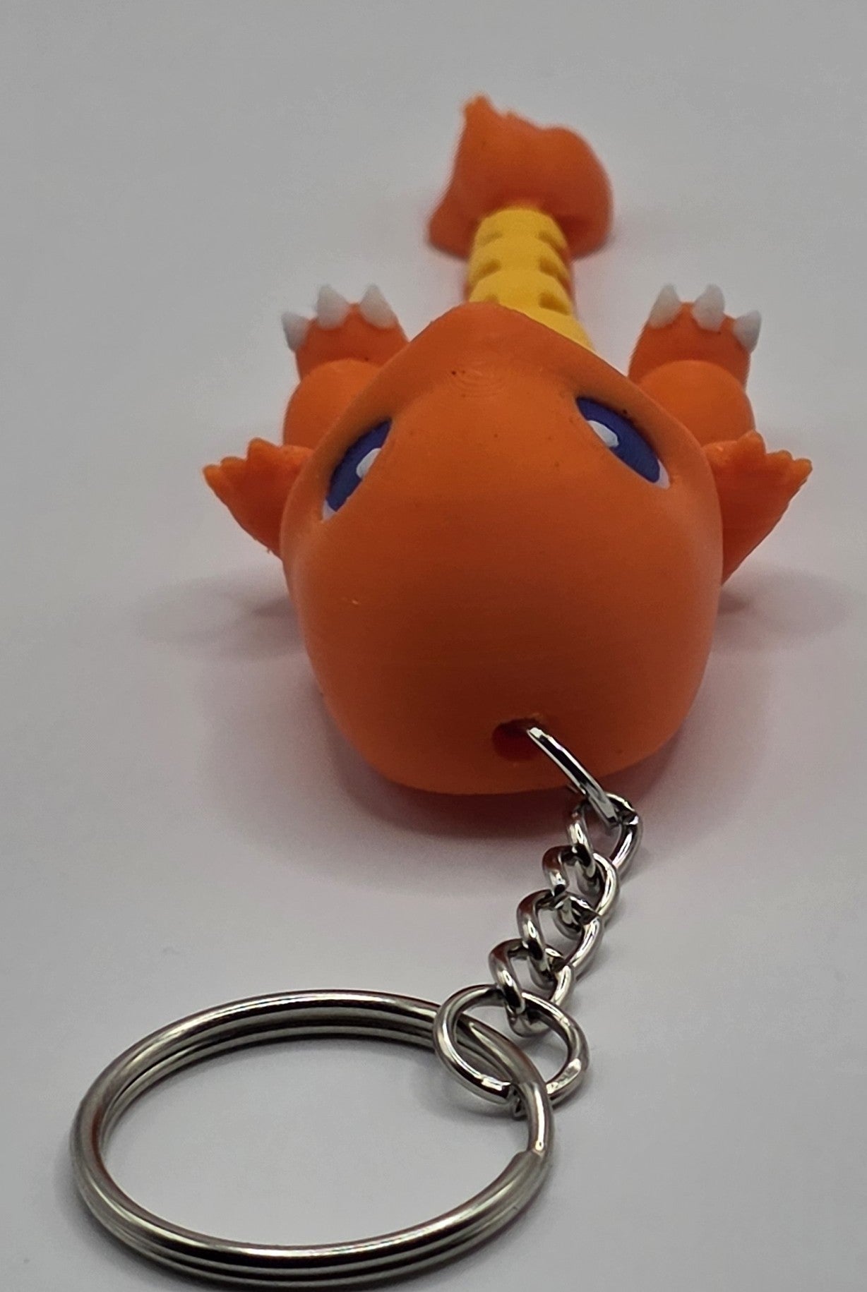 Cute Articulated Charmander Keychain | 3D Printed Fire Lizard Keychain | Pocket Monster Inspired Backpack Charm | Cute Gamer Gift | Fantasy Creature Accessory - SkeletonEarth Designs