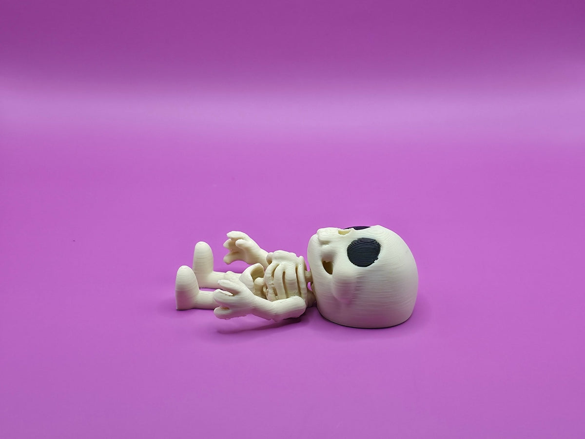Flexy Skeleton Magnet, 3D Printed Poseable Skull Figure, Spooky Fridge Decor - SkeletonEarth Designs