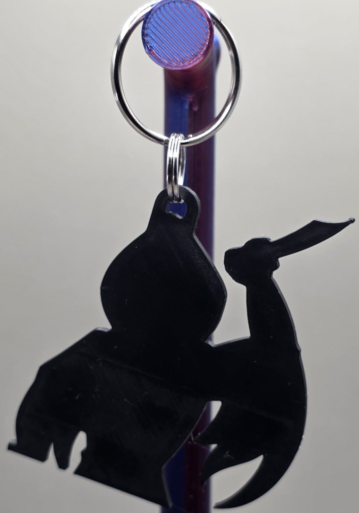 Ghostface Keychain, 3D Printed Horror Keyring, Scream Movie Inspired Accessory, Spooky Halloween Gift, Horror Fan Bag Charm, Gothic Keychain - SkeletonEarth Designs